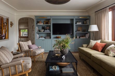 Home Tour | Heidi Caillier’s N28 Tudor