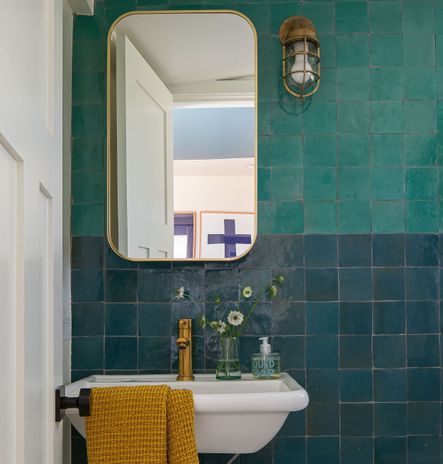 Photography by Ryan Garvin | Project: Vintage Victoria Beach Cottage