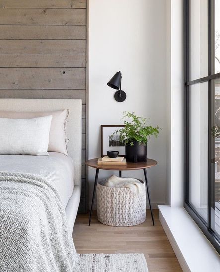 Round-Up of Round Nightstands