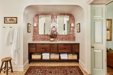 Home Tour | Classic Charleston Charm Meets Modern Comfort: Exploring Basic Projects' Project 20