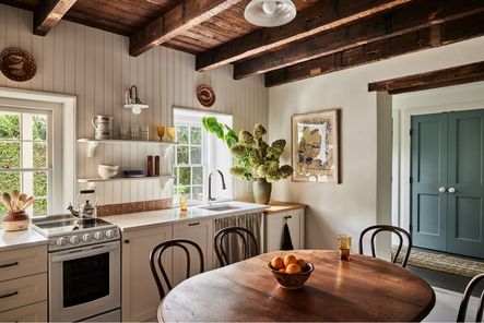 Home Tour | Classic Charleston Charm Meets Modern Comfort: Exploring Basic Projects' Project 20
