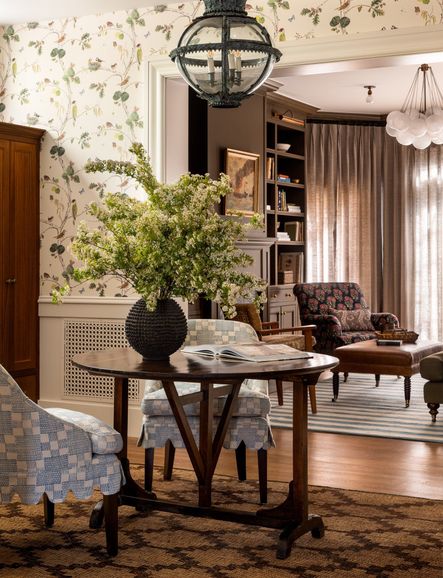 Design by Heidi Caillier | Photography by Haris Kenjar
