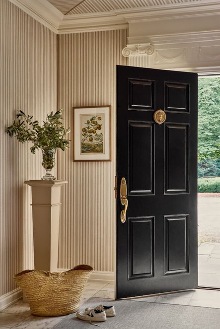Home Tour | Classic Meets Contemporary in Chauncey Boothby’s Lambert Road Project