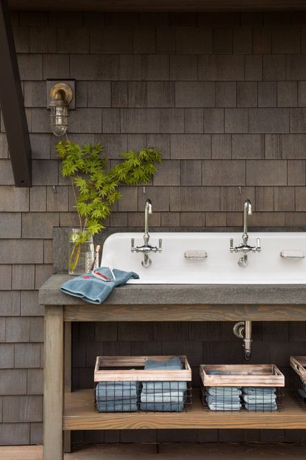 Home Tour | Hoedemaker Pfeiffer’s Whidbey Island Retreat