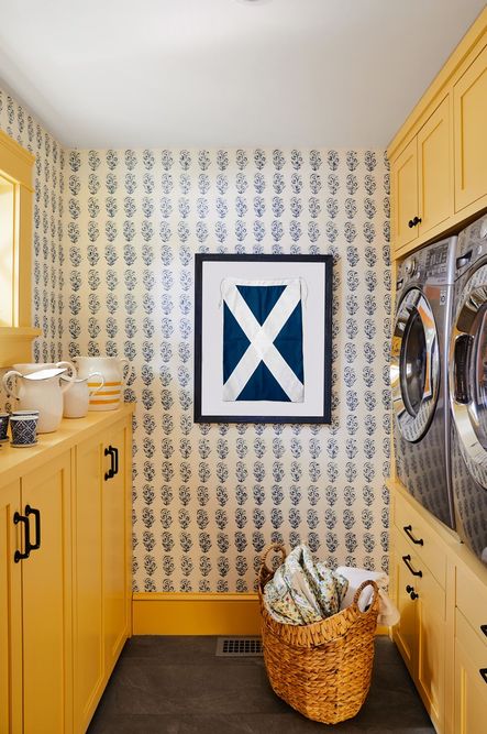 Home Tour | Katie Rosenfeld’s Maine Beach Cottage Infuses Grandmillennial Style with True New England Charm