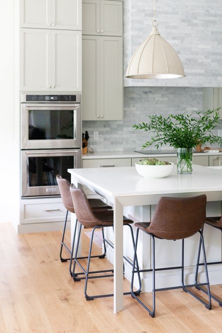 Design by Scout &amp; Nimble | Photo by Emily Sewell | SHOP THE LOOK: Smart Counter Stool