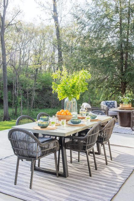 SHOP THE LOOK: Canaveral Cape Dining Chair, Cyrus Dining Table, Pasadena Outdoor Charcoal Rug