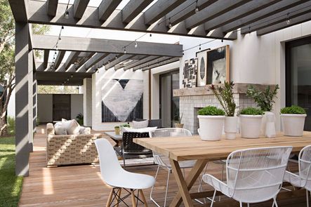 Design by Raili Ca Design | Photo by Karyn Millet