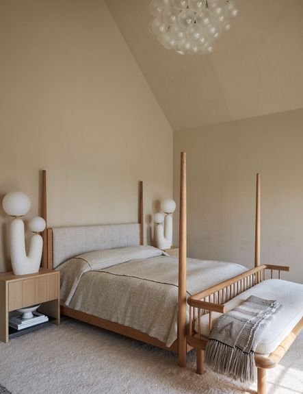 Home Tour | Josh Greene’s Water Mill Project Exudes Modern Serenity & Tonal Harmony