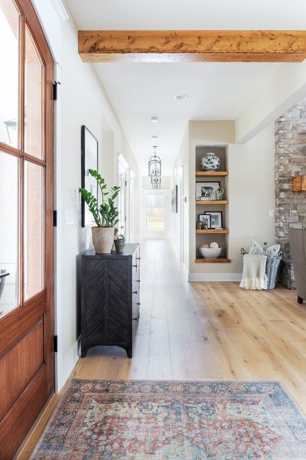 Styling an Old Favorite | Revisiting Lakeview