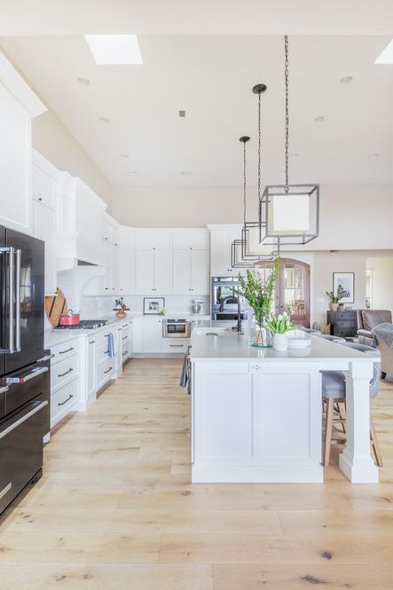 Styling an Old Favorite | Revisiting Lakeview