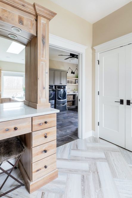Styling an Old Favorite | Revisiting Lakeview