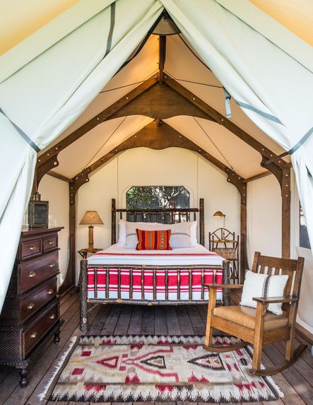 Home Tour | Hoedemaker Pfeiffer’s Whidbey Island Retreat
