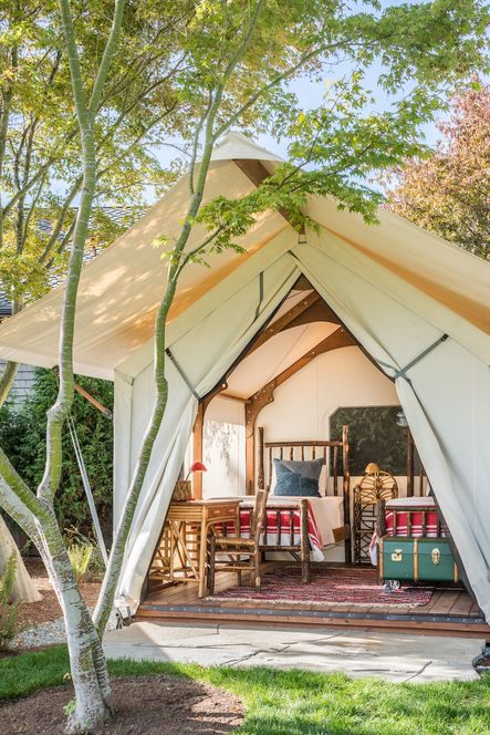 Home Tour | Hoedemaker Pfeiffer’s Whidbey Island Retreat