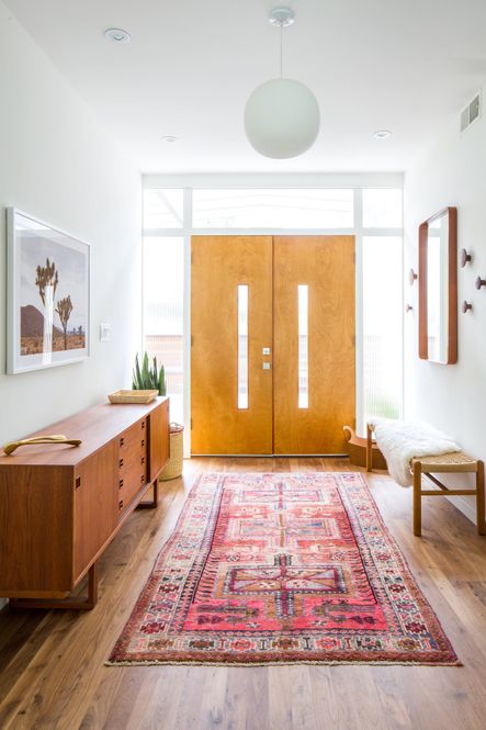 Design by Veneer Designs | Photography by Marisa Vitale
