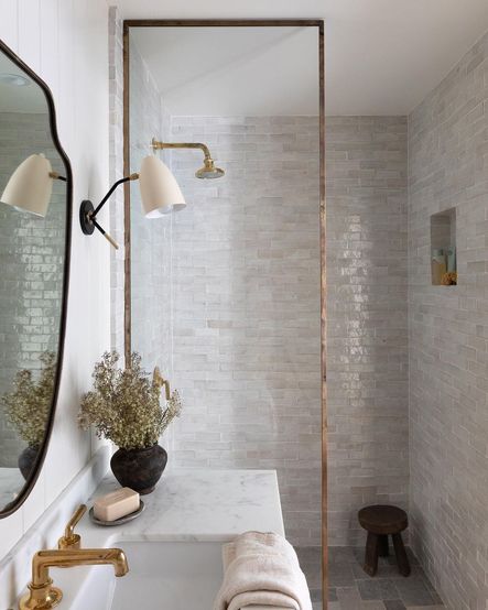 Design by Amber Interiors | Photography by Jess Isaac