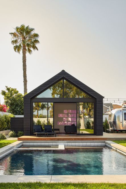 Photography by David Tsay| Project: Costa Mesa Friends and Fam House