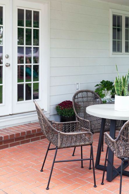 Shop the Look: Bandera Woven Dining Chair, Cyrus Outdoor Dining Table