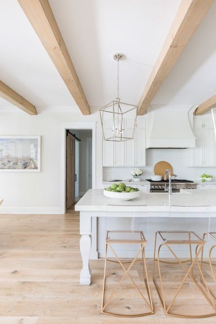4 Tips for Picking the Perfect Kitchen Counter Stools