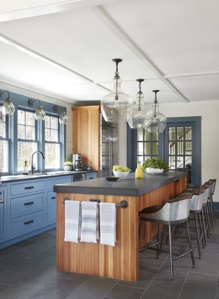 Design by Kristina Crestin Design | Photography by Jared Kuzia Photography