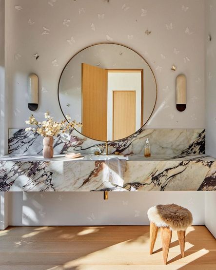 Design by Brigette Romanek | Photography by Gieves Anderson