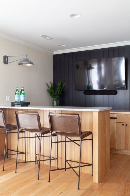 SHOP THE LOOK | Wharton Bar + Counter Stools, Bookclub Sconce