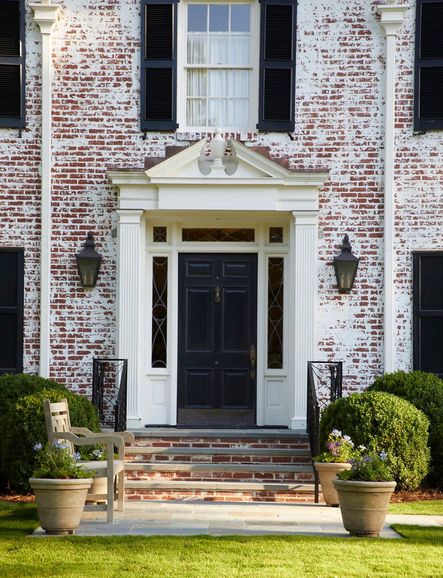 Landscape Design by Falkner Gardens | Photo by Jean Allsopp