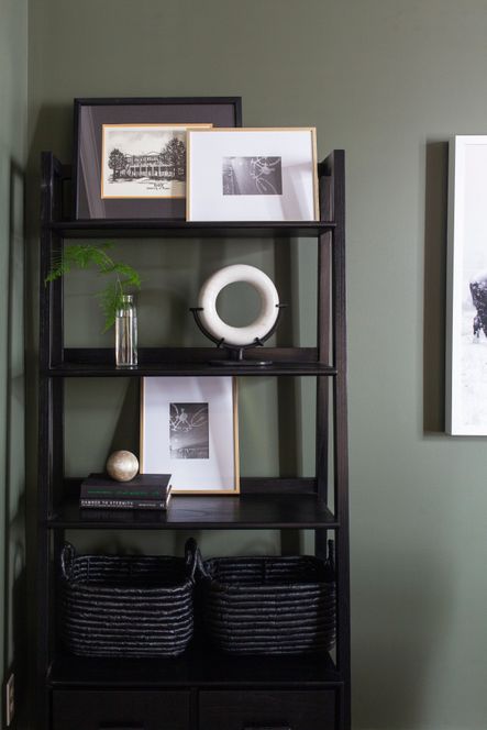 SHOP THE LOOK | Lorne Bookshelf, Lyric Marble Accessory